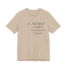 Cargar imagen en el visor de la galería, Unisex Jersey Short Sleeve Tee