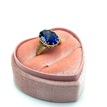 Cargar imagen en el visor de la galería, Sapphire Ring