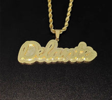 Cargar imagen en el visor de la galería, Chapa con nombre