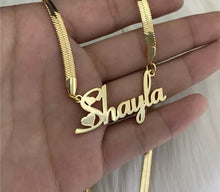 Cargar imagen en el visor de la galería, Cadena Omega personalidad