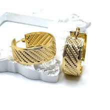Cargar imagen en el visor de la galería, Vero hoop earrings
