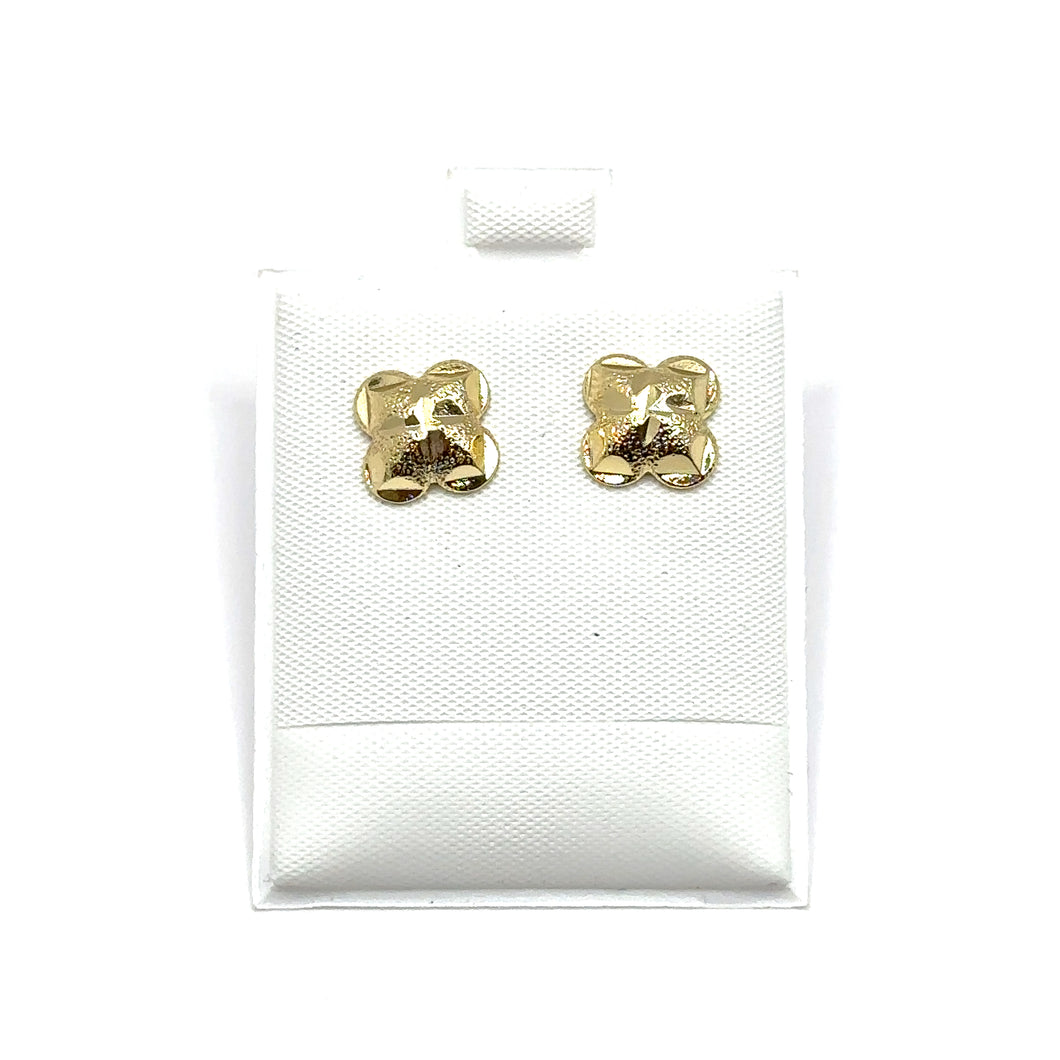 Aretes pegados