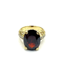 Cargar imagen en el visor de la galería, Anillo piedra oval roja
