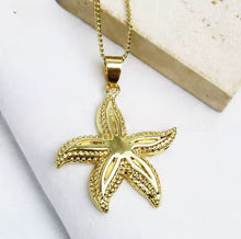 Cargar imagen en el visor de la galería, Starfish fine cuban necklace Gold Plated 14 k
