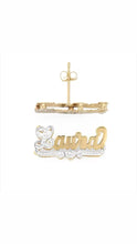Cargar imagen en el visor de la galería, Stud custom Earrings
