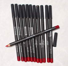 Cargar imagen en el visor de la galería, Hot Red Lip Liner
