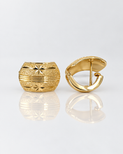 Cargar imagen en el visor de la galería, Clip earrings gold plated 14 k
