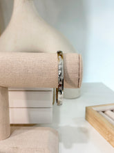 Cargar imagen en el visor de la galería, Silver Bangle carti Stainless Steel s/m
