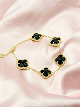 Cargar imagen en el visor de la galería, Clover brazalete gold plated 14 k 7 pulgadas más extensión
