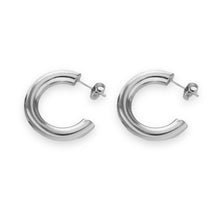 Cargar imagen en el visor de la galería, Silver chunky hoop earrings
