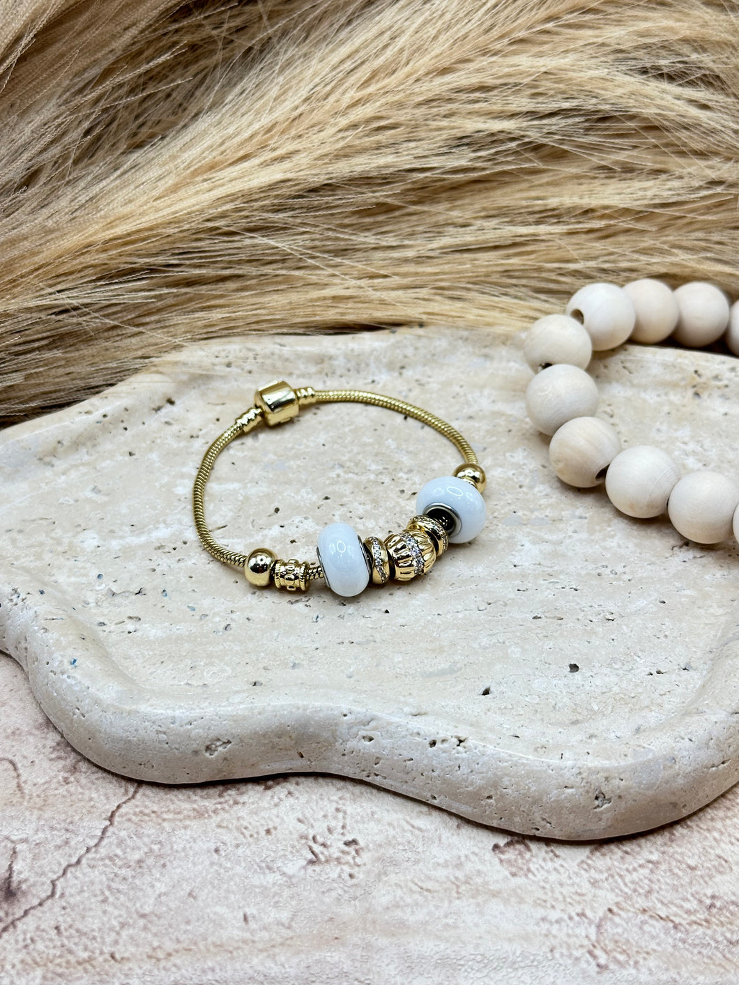 Pulsera pando con separadores blancos