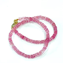 Cargar imagen en el visor de la galería, Pink Topaz
