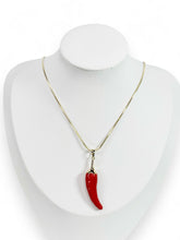 Cargar imagen en el visor de la galería, Chilli Red Necklace
