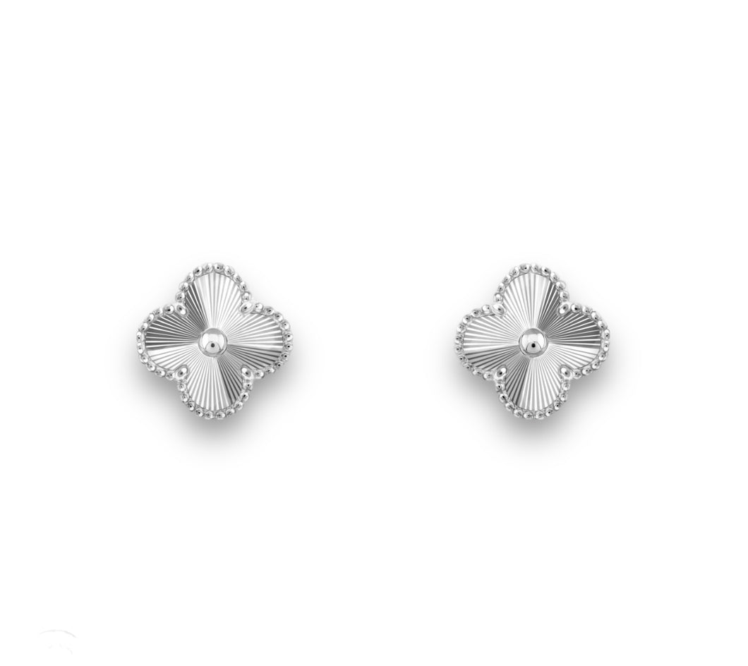 Earrings clover Silver