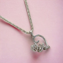 Cargar imagen en el visor de la galería, Silver heart with rose
