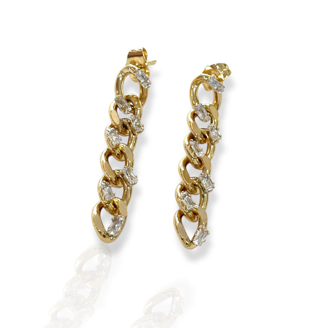 Aretes de eslabones
