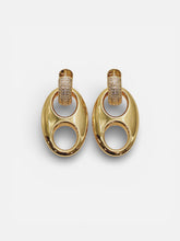 Cargar imagen en el visor de la galería, Aretes con estilo GG GOLD PLATED
