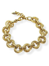 Cargar imagen en el visor de la galería, Chunky round bracelet gold plated 14 k 7 pulgadas más extensión
