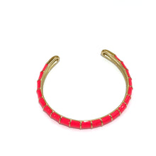 Cargar imagen en el visor de la galería, Bangle de Stainless Steel esmaltado en rosado fluorescente
