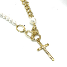 Cargar imagen en el visor de la galería, Santa Cross Necklace
