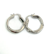 Cargar imagen en el visor de la galería, Volcano Silver Earrings
