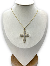 Cargar imagen en el visor de la galería, Cross in fine Necklace
