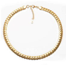 Cargar imagen en el visor de la galería, Cuban Link Chocker
